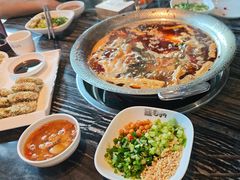 -老船舫·现做活鲜鱼馆(东郊记忆店)