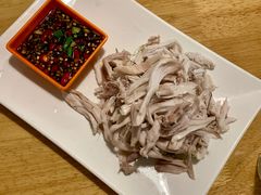 -兔行天下-鸿鹤鲜锅兔(中海国际店)