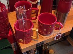 -星巴克(天津东江道香年广场店)