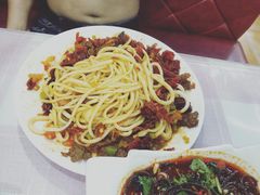 辣皮子拌面-疆域美食