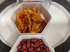 -香山湖渔家大院