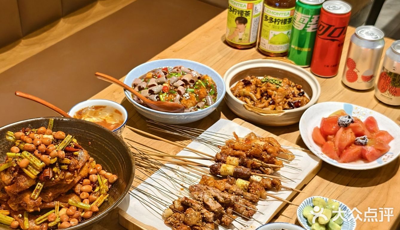 啊啊啊在沈阳吃到了正宗的海肠拌饭🍢🍚