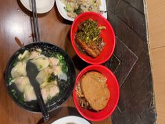 -舒蔡记生煎菜饭(云南中路店)