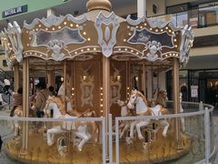 -宁波杉井奥特莱斯广场