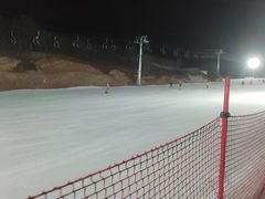 -蓟洲国际滑雪场