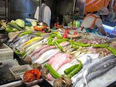 -沈家门海鲜夜排档(东港店)