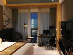 行政楼层豪华大床房-北京园博大酒店