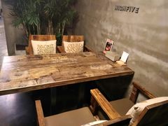 -HIGH FIVE哈福手工汉堡(桂林路店)