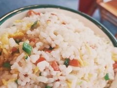 -拈签一笑黄牛肉辣卤串串