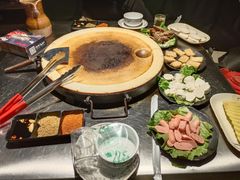 -冰冰龙虾·江湖菜·花园江景餐厅