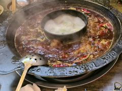 -黄潇洒老火锅(九眼桥宏济巷店)