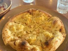 金枕榴莲披萨-COMMUNE幻师(上邦百汇城店)