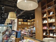 -百新书局(尚悦湾店)