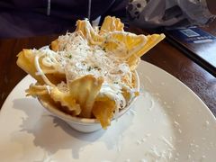 黑松露风味薯条佐帕玛森芝士-bluefrog蓝蛙(大宁国际商业广场店)