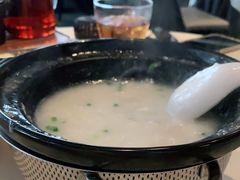 海鲜粥-皇朝会.经典传统粤菜(外滩店)