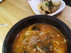 -蒙自源过桥米线(红谷滩万达店)