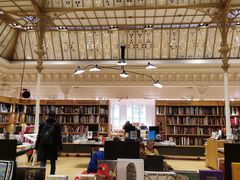 -乐蓬马歇百货公司(Rive Gauche)