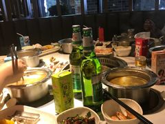 -欢乐时光烤肉火锅自助(龙岩新罗万达店)