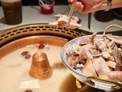 -同心如意传统铜火锅