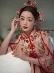 -Lady  Jane高端婚纱礼服馆