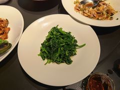 清炒豆苗-三利音·玖弄小鲜(浦东嘉里城店)