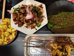 -许哥东北烧烤·铁丳烤串·宫后夹肉(繁花中心店)