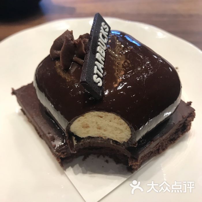 黑巧克力皇冠蛋糕                 霞染唯天           霞染唯天