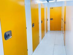 -安东易迷你自助仓储寄存仓库(顾戴路店)