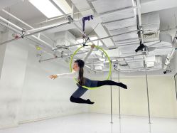 -STUDIO E POLE DANCE