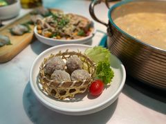 -六少·猪肚包鸡火锅(卓悦INTOWN店)