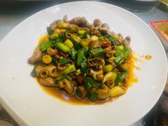 -新丁香海鲜酒店(银海商贸城店)
