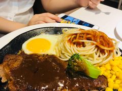 西冷牛排-汤姆家的牛排意面披萨(融创茂店)