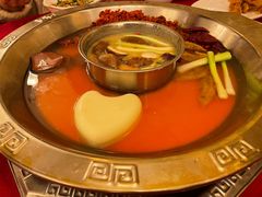 -山城年华老火锅(玉林店)