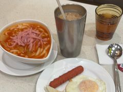 -香港新发烧腊茶餐厅(水围店)