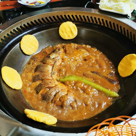 营信刘罗锅铁锅炖(西何花园店)