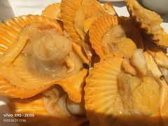 -领鲜活海鲜榴莲自助火锅(东门店)