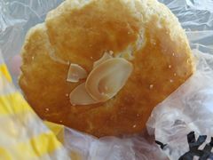 樱花季老婆饼糕点-味多美蛋糕(苏州街地铁店)