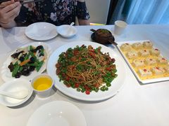 -咪咪川菜(太乙路店)