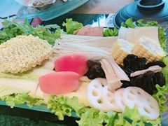 田园时光蔬菜拼盘-集渔·泰式海鲜火锅(太原里店)