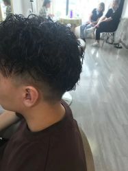 -起点潮色造型