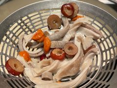 -尚尚仙·酸汤猪手·猪肚鸡火锅(华联万柳购物中心店)