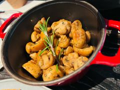 烤蘑菇-LES ELITES 英集荟(南京西路店)