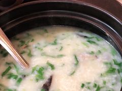 -赖厨潮汕砂锅粥