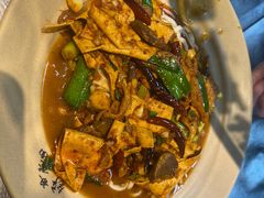 -方铲铲·成都板凳面(滨江银泰店)