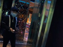 -温莎KTV(珠江路店)