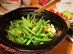 -邹开喜·炭炉鸡煲·海鲜火锅(虹口足球场店)