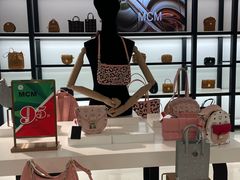 -砂之船奥莱(南京江宁店)