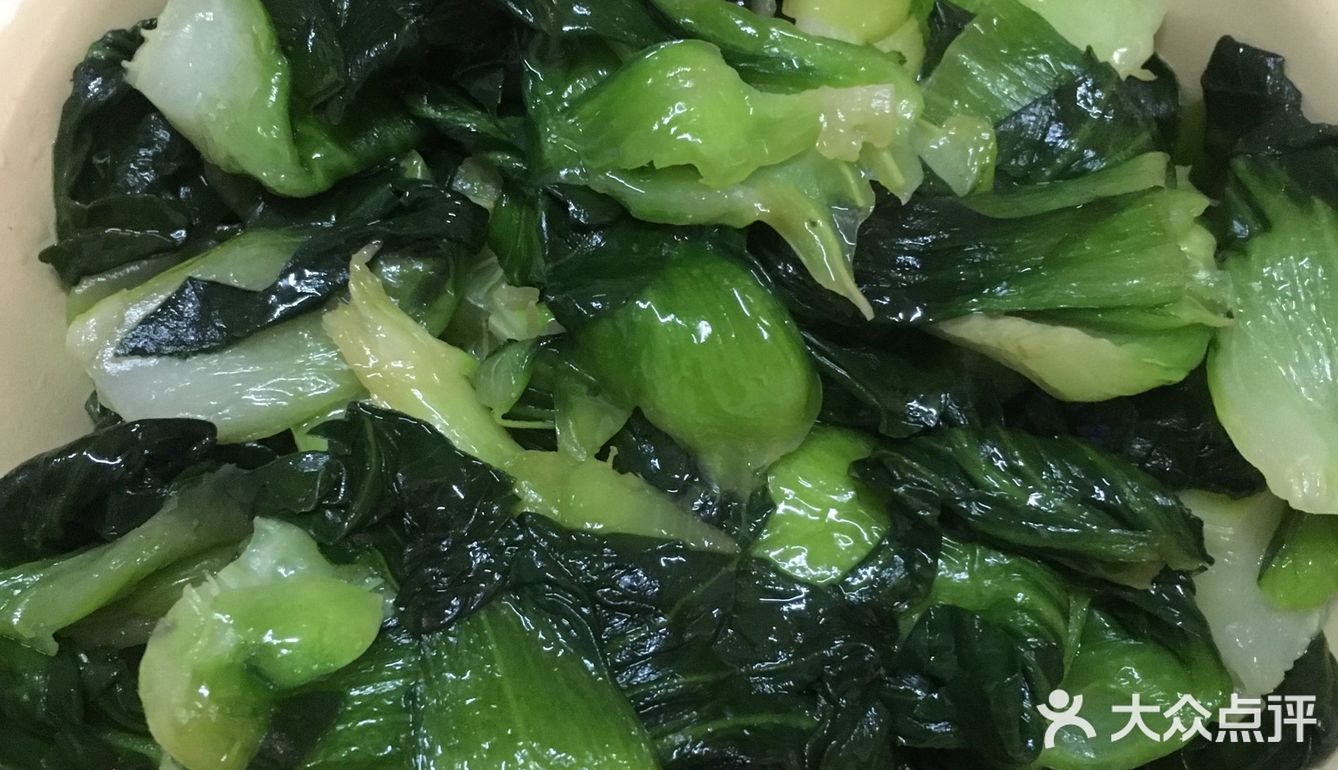 白菜豆腐。[调皮]