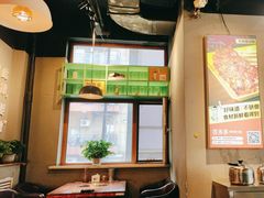 -签多多串串香火锅