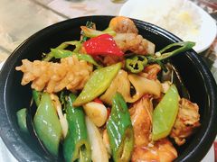 桑巴酱炒海鲜-玖月时尚泰式餐厅